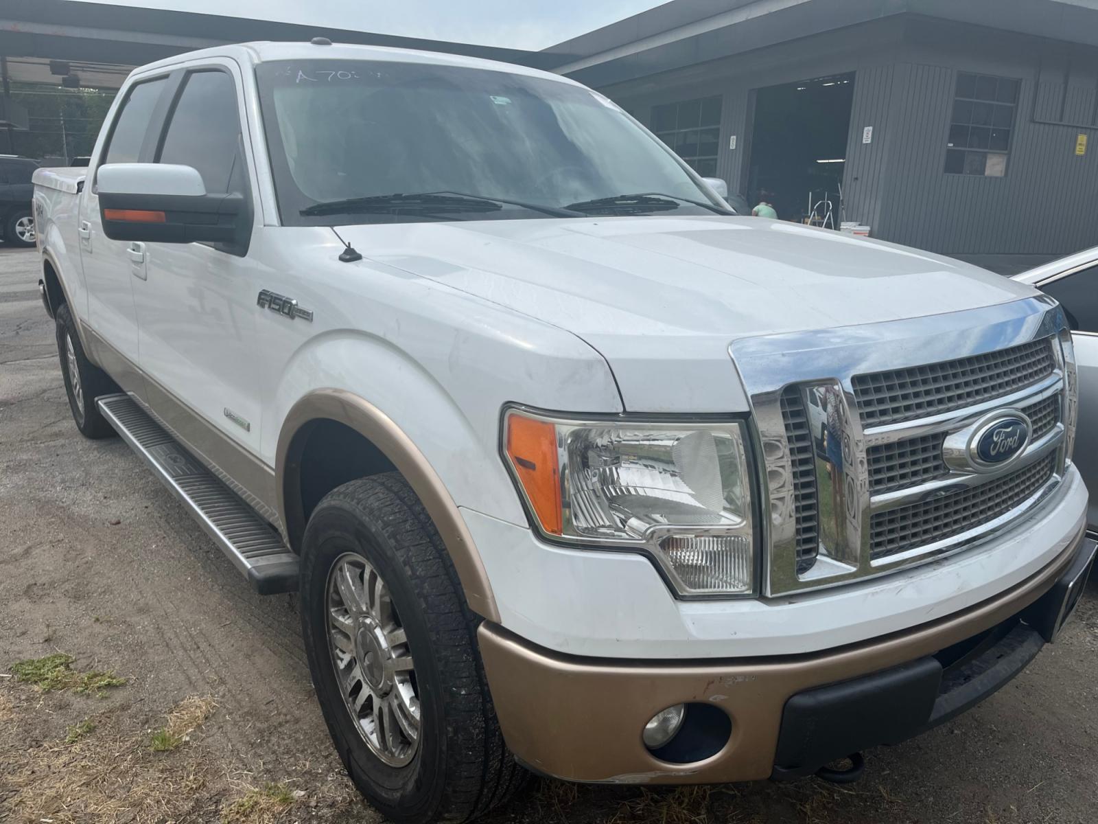 2012 Ford F-150 FX4 SuperCrew 5.5-ft. Bed 4WD (1FTFW1ET8CF) with an 3.5L V6 TURBO engine, 6-Speed Automatic transmission, located at 8101 E. Skelly Dr., Tulsa, OK, 74129, (918) 592-3593, 36.121891, -95.888802 - Photo #0