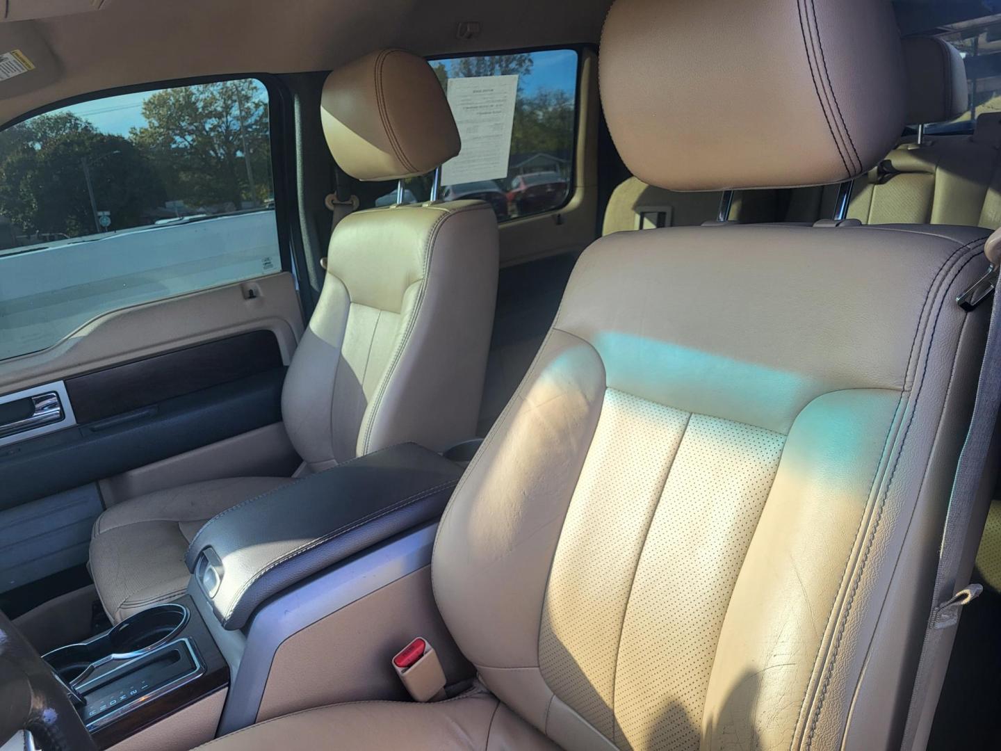 2012 WHITE Ford F-150 FX4 SuperCrew 5.5-ft. Bed 4WD (1FTFW1ET8CF) with an 3.5L V6 TURBO engine, 6-Speed Automatic transmission, located at 8101 E. Skelly Dr., Tulsa, OK, 74129, (918) 592-3593, 36.121891, -95.888802 - Photo#3