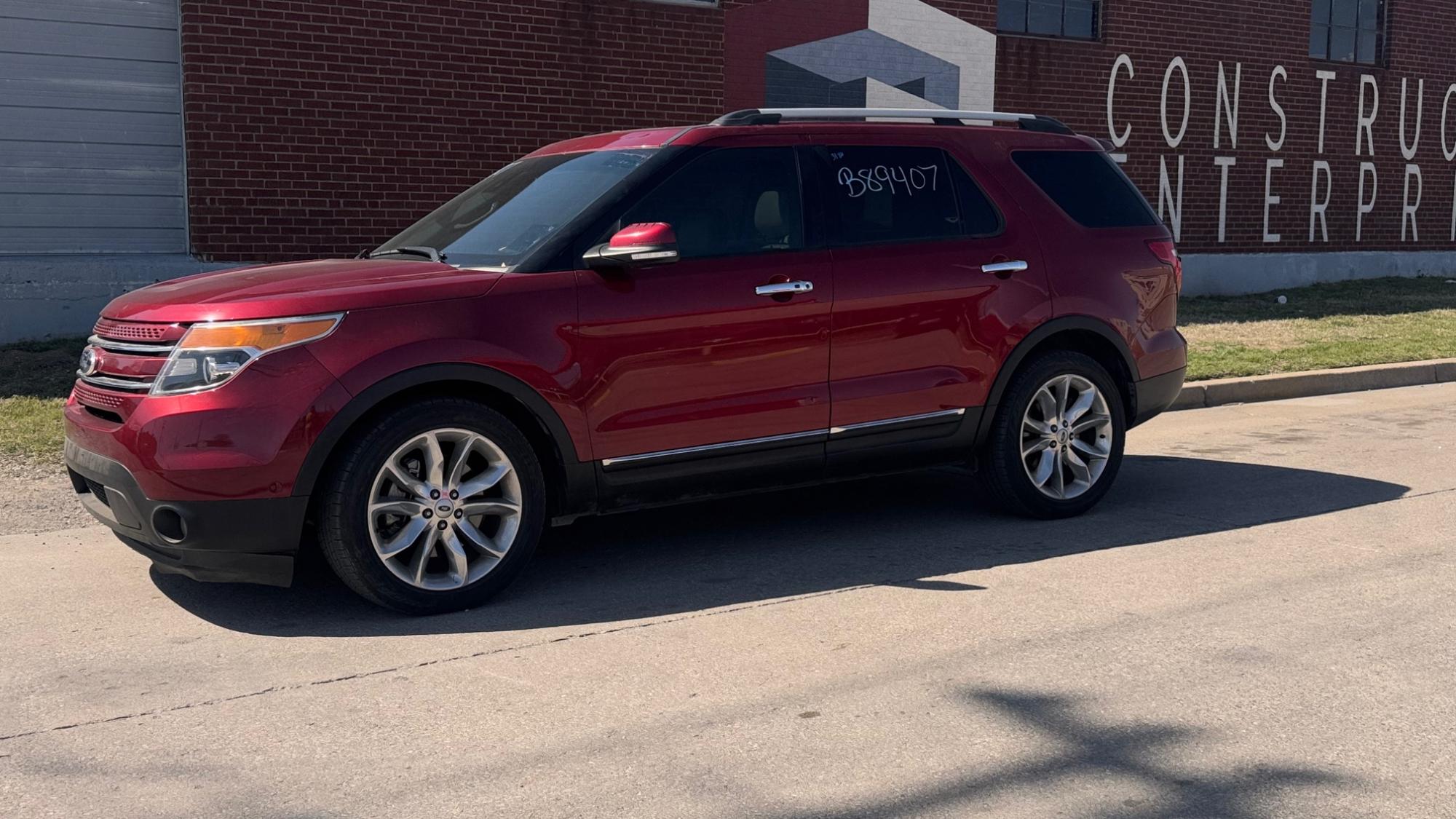photo of 2015 Ford Explorer Limited FWD