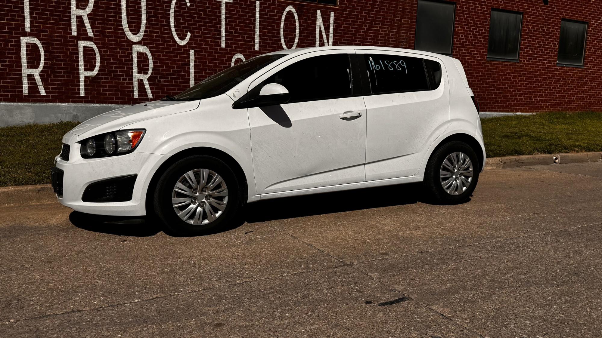 photo of 2016 Chevrolet Sonic LS Auto 5-Door