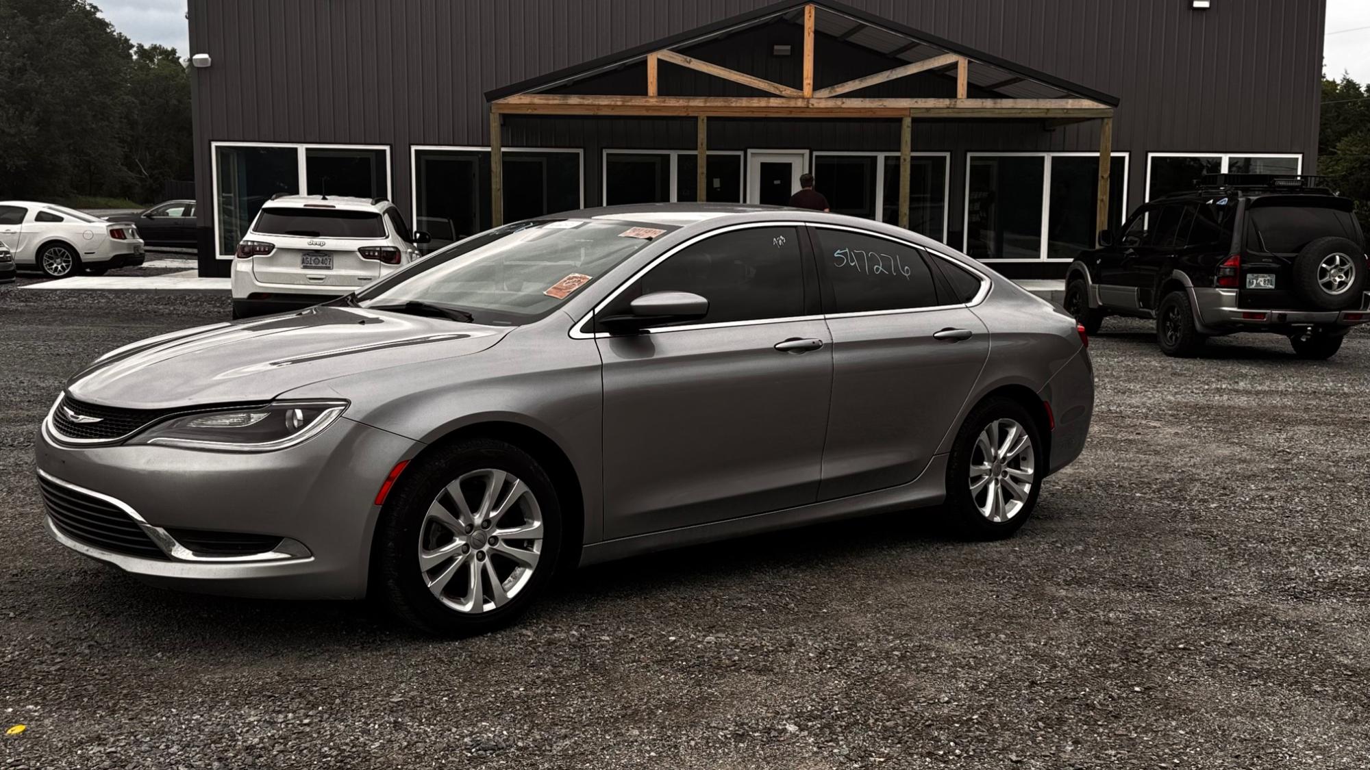 photo of 2015 Chrysler 200 Limited