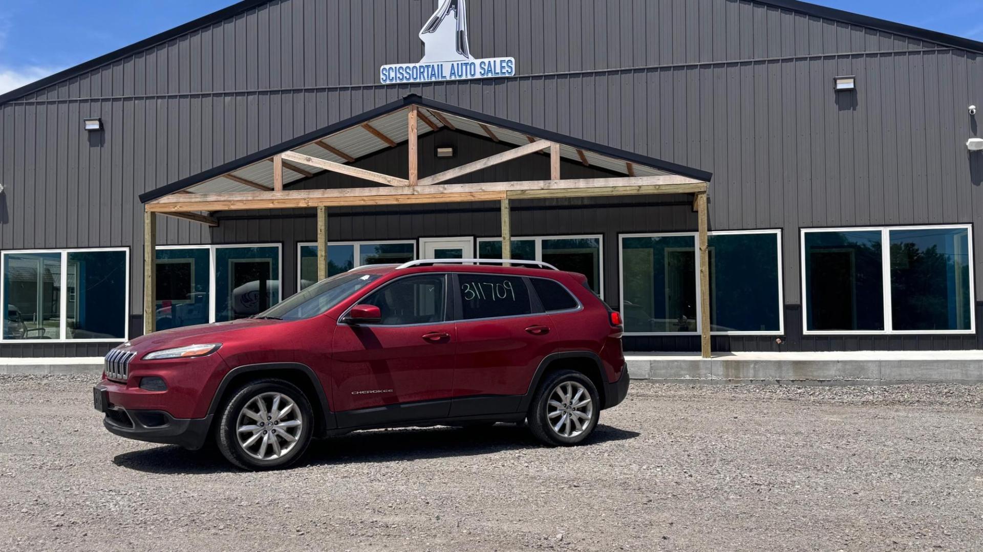 2016 BEIGE Jeep Cherokee Limited FWD (1C4PJLDBXGW) with an 2.4L L4 DOHC 16V engine, 9A transmission, located at 8101 E. Skelly Dr., Tulsa, OK, 74129, (918) 592-3593, 36.121891, -95.888802 - Photo#0