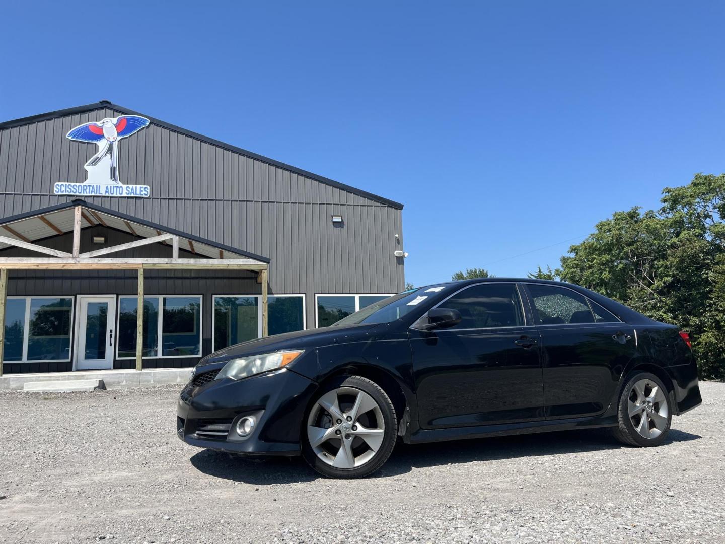 2012 BLACK Toyota Camry SE (4T1BF1FKXCU) with an 2.5L L4 DOHC 16V engine, 6-Speed Automatic transmission, located at 8101 E. Skelly Dr., Tulsa, OK, 74129, (918) 592-3593, 36.121891, -95.888802 - Photo#0