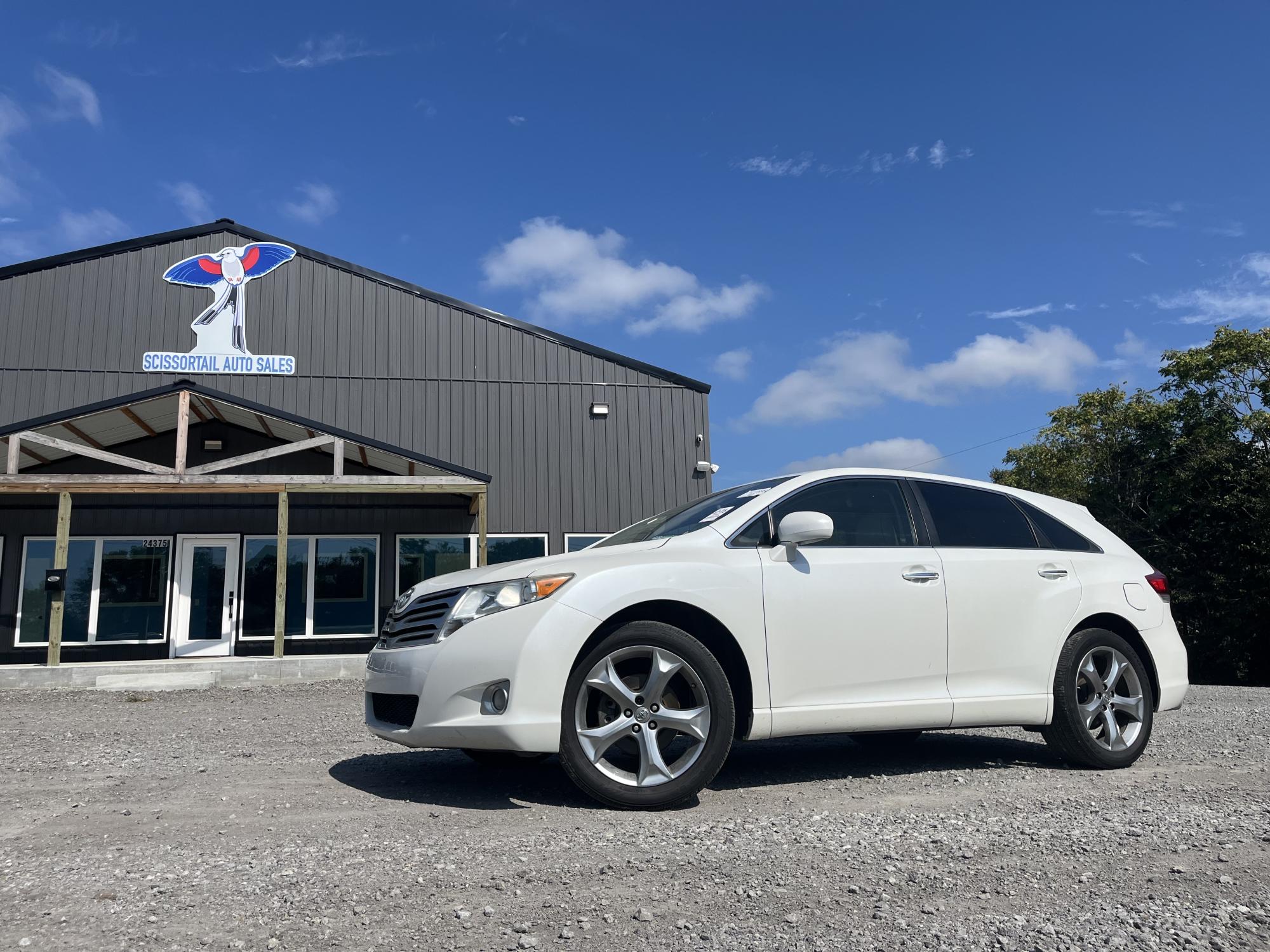 photo of 2012 Toyota Venza LE V6 AWD