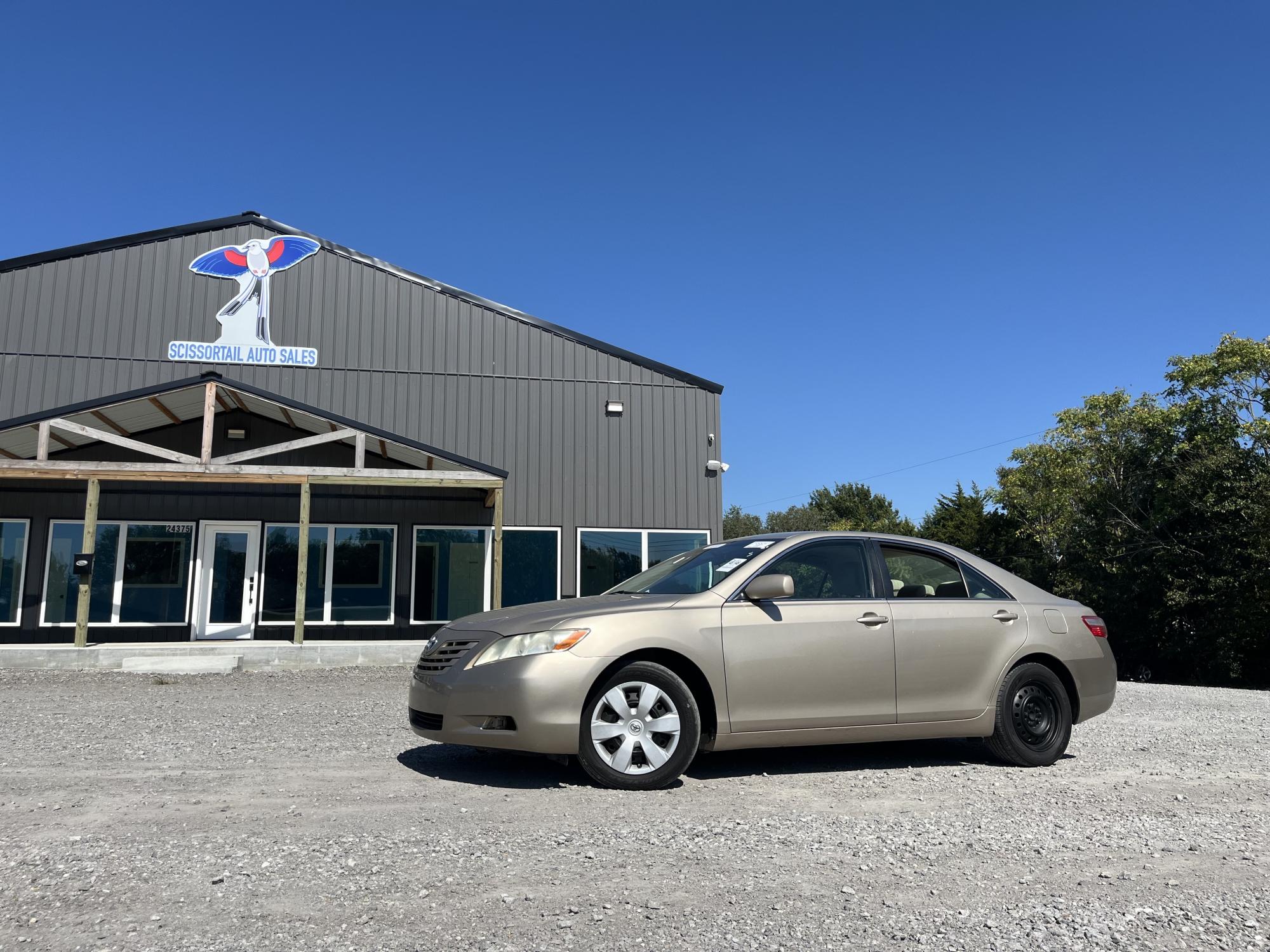 photo of 2009 Toyota Camry CE 5-Spd AT