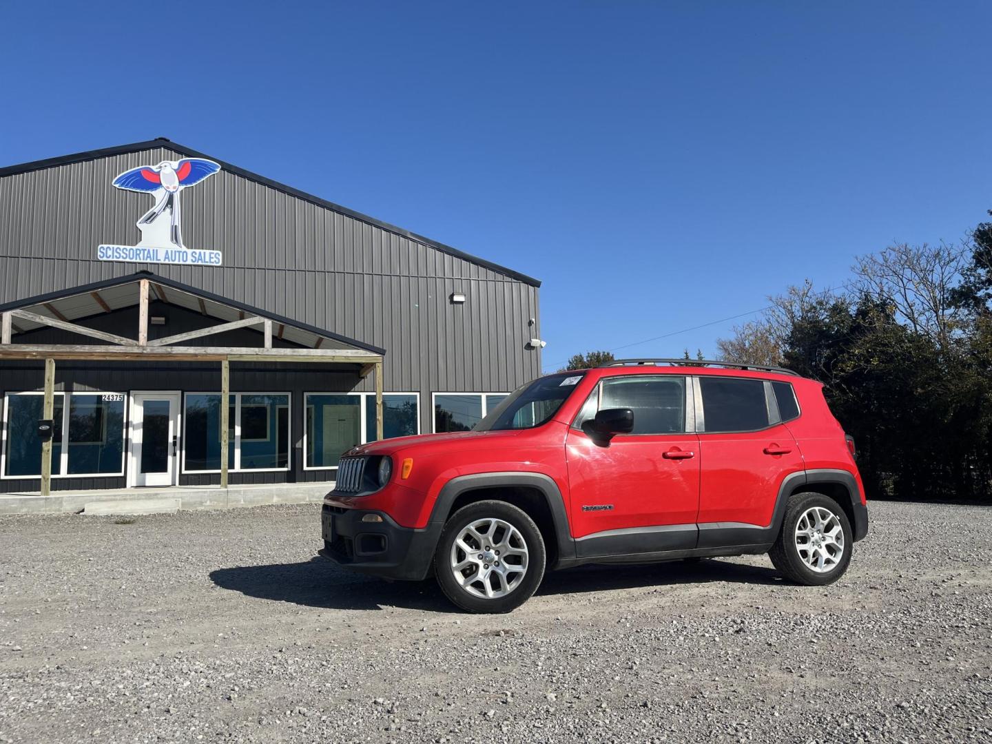 2016 RED Jeep Renegade Latitude FWD (ZACCJABT6GP) with an 2.4L L4 DOHC 16V engine, 6M transmission, located at 8101 E. Skelly Dr., Tulsa, OK, 74129, (918) 592-3593, 36.121891, -95.888802 - Photo#0
